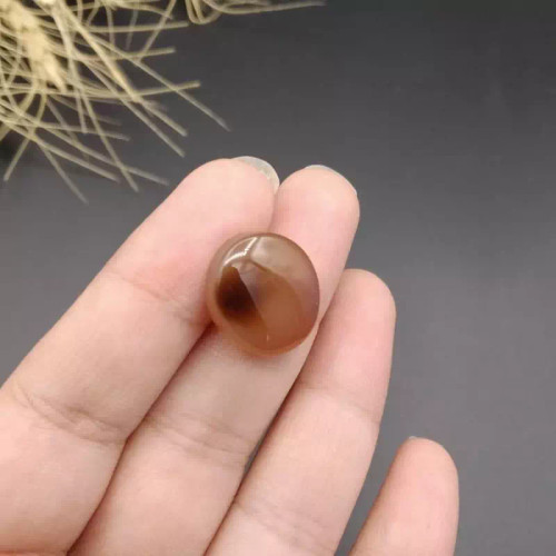 نگین عقیق خرمایی یمنی اصل معدنی کد 8549